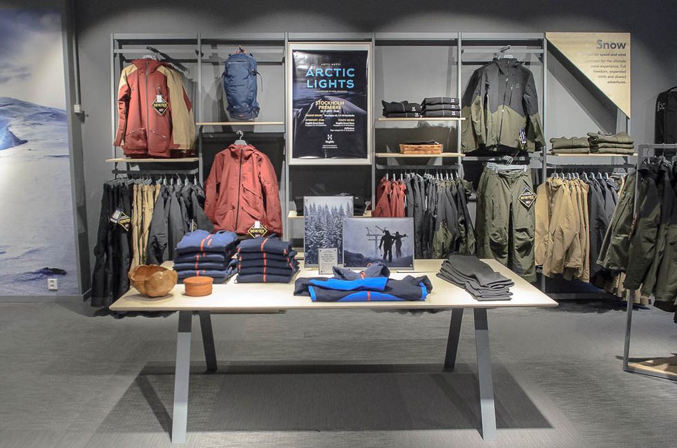 Haglöfs nya butik ska ge lugn och inspiration