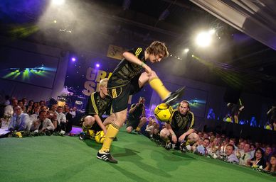 Intersport firade fyra miljarder