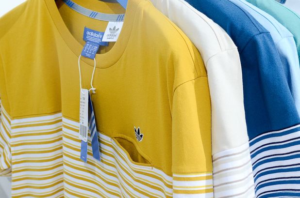 Sneakers, camo och kontrasterande fickor