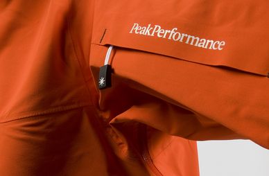 Peak Performance byter logo och image